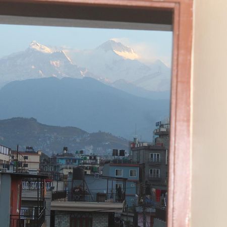 Hotel Yatri Pokhara Exterior foto