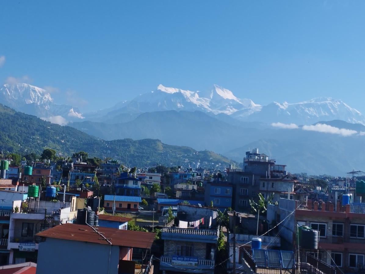 Hotel Yatri Pokhara Exterior foto