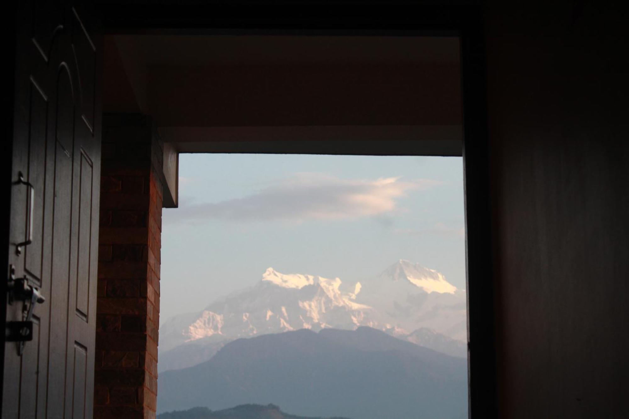 Hotel Yatri Pokhara Exterior foto